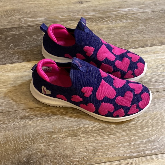 SKECHERS GIRLS
Girl's Skechers, Ultra Flex - Easy to
Love Sneaker - Little Kid - Picture 5 of 6